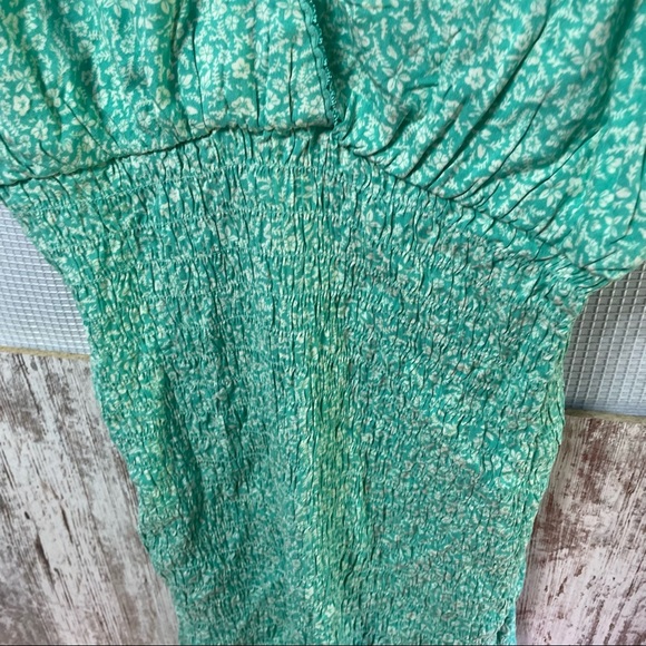 No Boundaries Teal Floral Smocked Mini Dress Size Medium - Picture 7 of 8